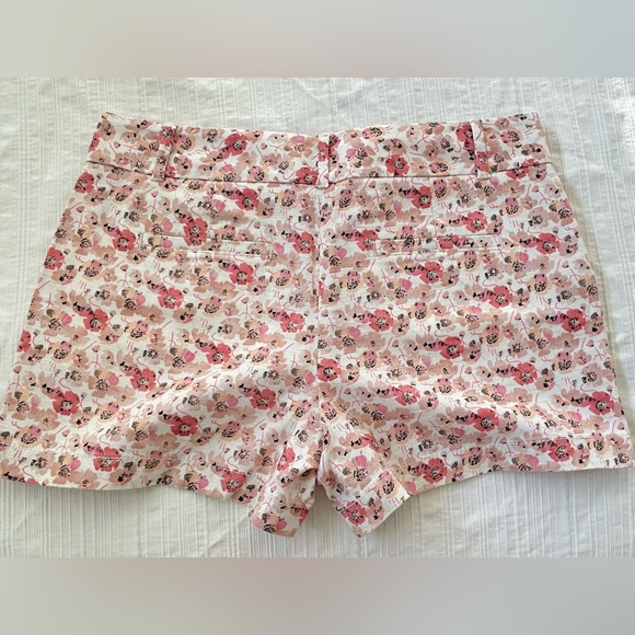 NWOT Loft floral shorts - Picture 7 of 7